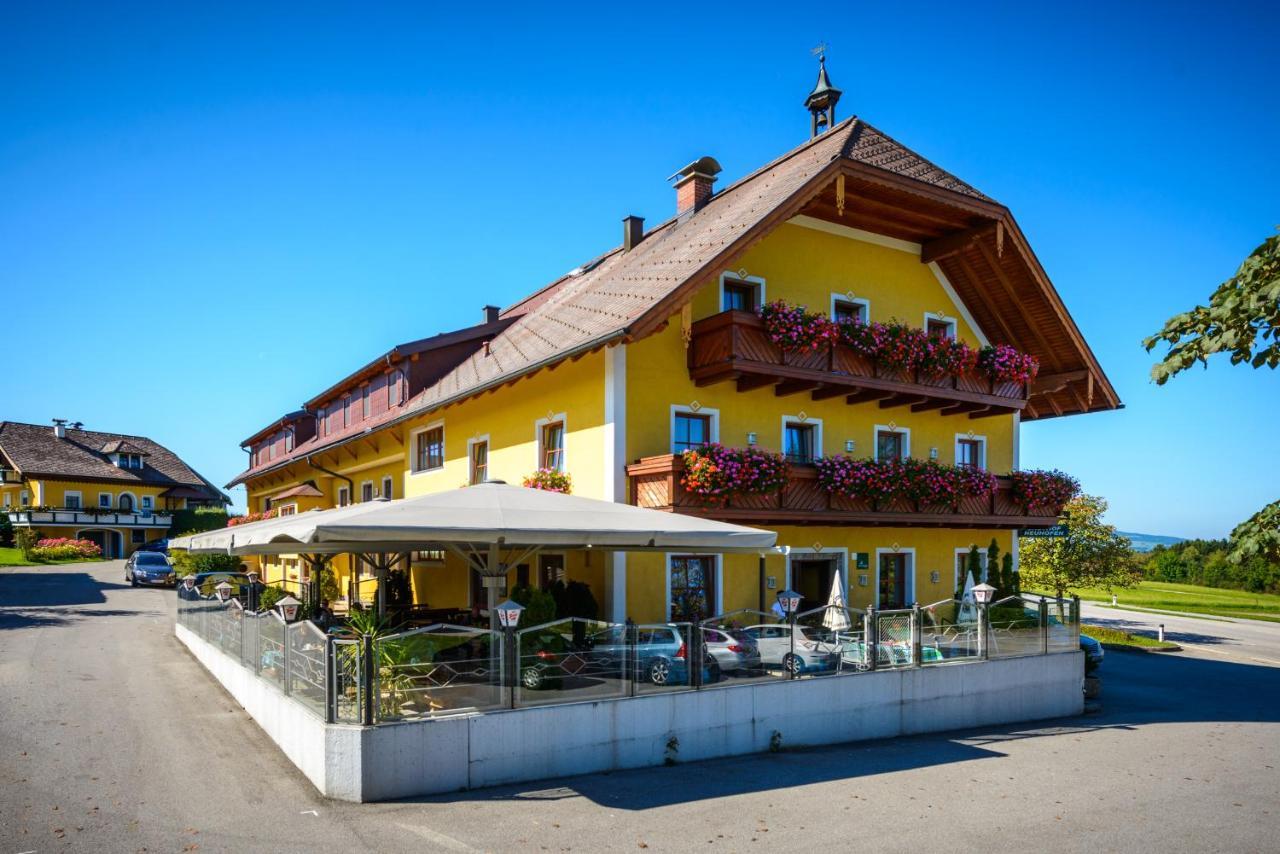 Gasthof Neuhofen オイゲンドルフ エクステリア 写真